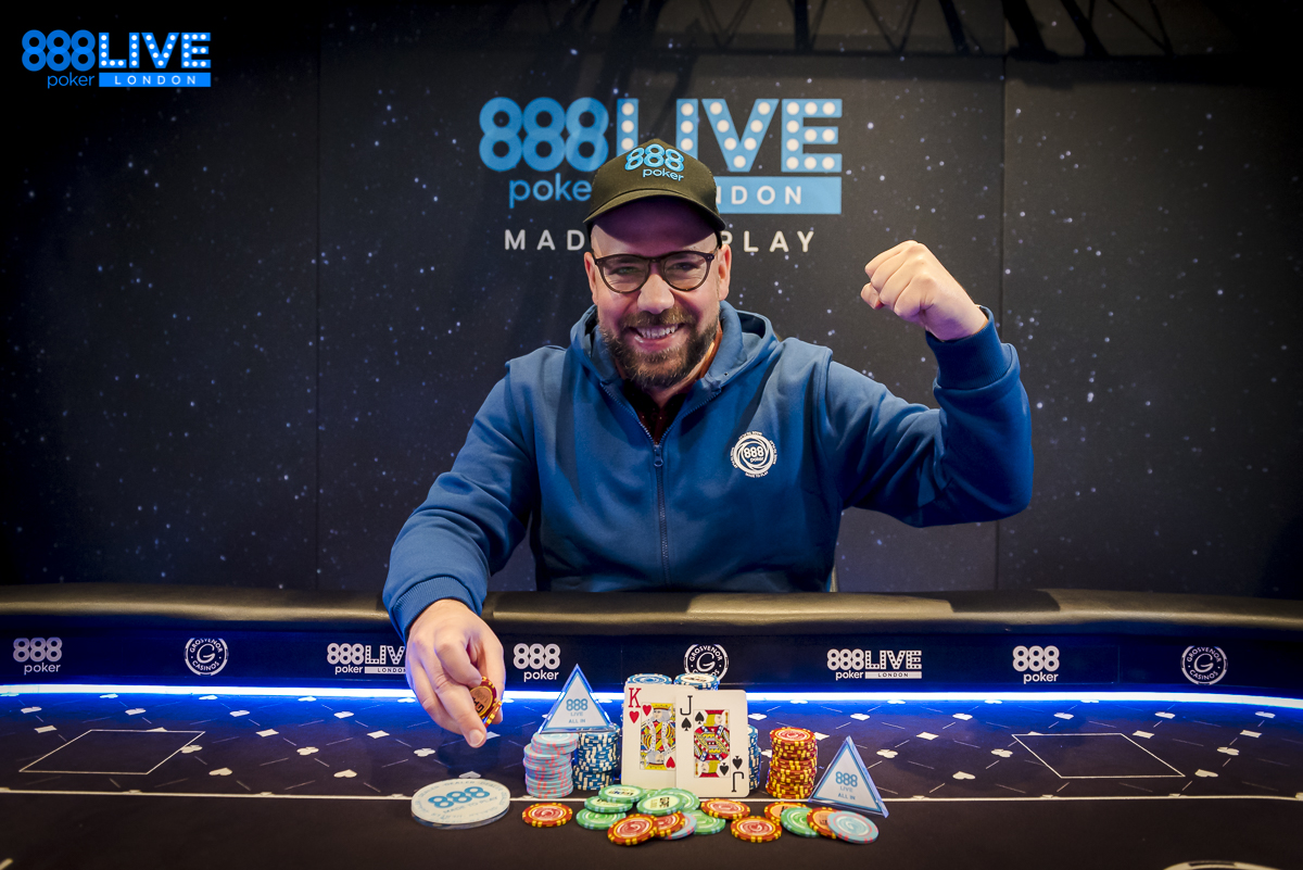 888pokerLIVE Weekend London PWF bragging rights to our Portuguese streamer, Ricardo Mateus.