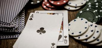 How to Deal 5 Card Poker